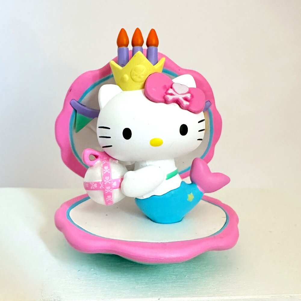 tokidoki x Hello Kitty 50th Anniversary Hello Kitty Cake